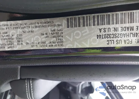 2025 Jeep Grand Cherokee Laredo 4X4 z USA, uszkodzony, nr VIN 1C4RJHAG2SC320744